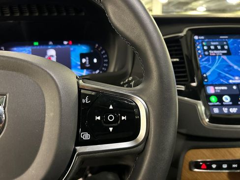 Certified 2023 Volvo XC90 B6 Plus w/ Protection Package Premier AWD/4WD image 11