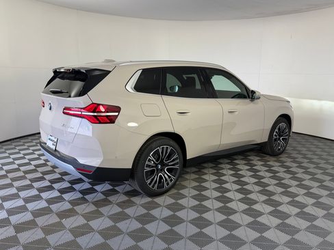 Used 2026 BMW X3 xDrive30i w/ Premium Package AWD/4WD image 9