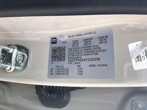 Used 2026 Chevrolet Colorado ZR2 AWD/4WD image 32