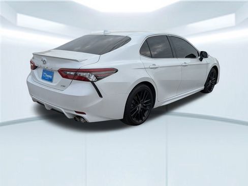 Used 2023 Toyota Camry XSE image 6