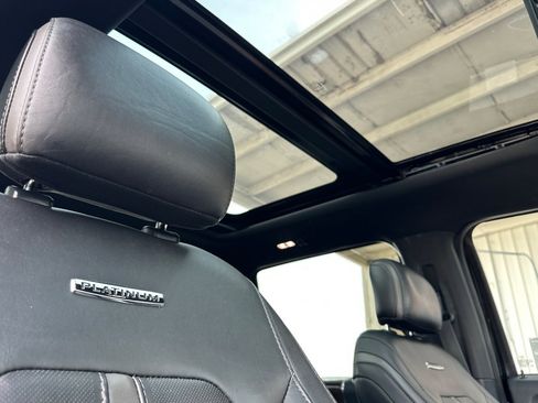 Used 2016 Ford F150 Platinum w/ Equipment Group 701A Luxury image 16