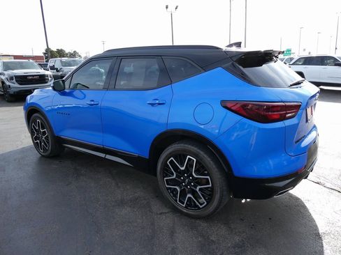 Certified 2024 Chevrolet Blazer RS w/ Driver Confidence II Package image 7