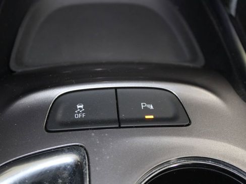 Used 2024 Chevrolet Malibu LT image 39