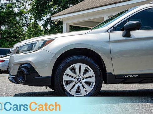 Used 2018 Subaru Outback 2.5i AWD/4WD image 16
