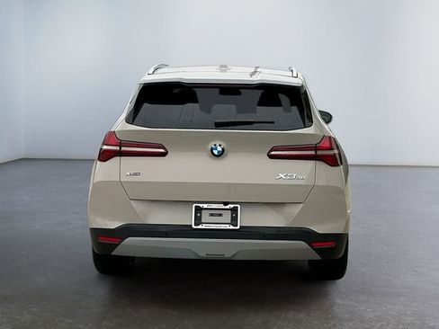 New 2026 BMW X3 xDrive30 w/ Premium Package image 4