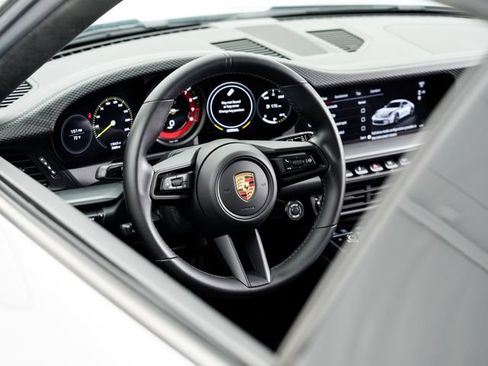 Certified 2024 Porsche 911 GT3 RWD image 11