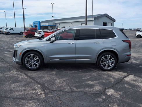 Used 2025 Cadillac XT6 Premium Luxury w/ Platinum Package AWD/4WD image 10