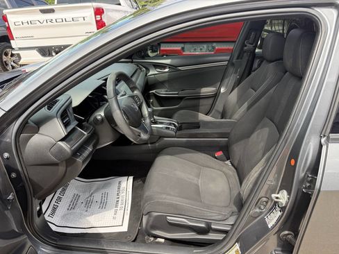 Used 2018 Honda Civic EX image 7