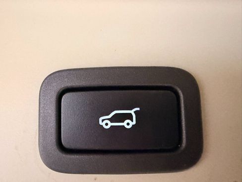 Used 2020 Land Rover Range Rover AWD/4WD image 12