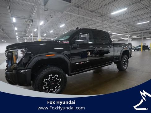 Used 2026 GMC Sierra 2500 AT4X AWD/4WD image 1