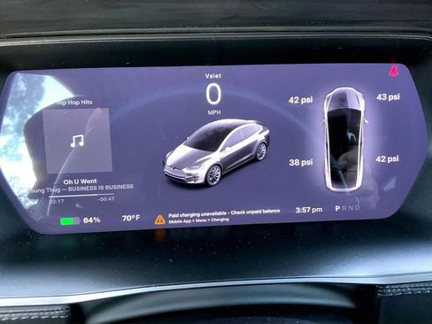 Used 2020 Tesla Model X Long Range image 25