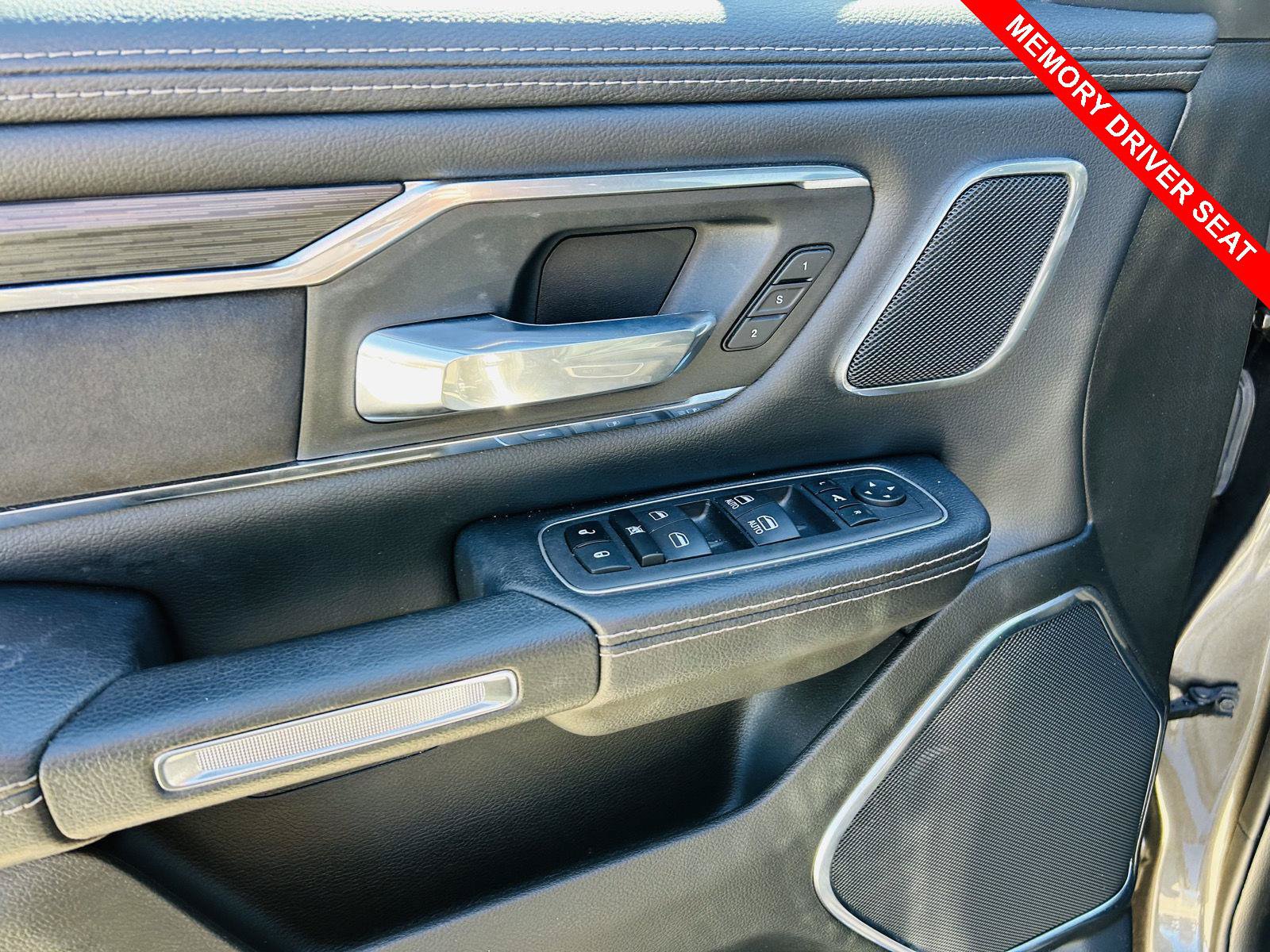 Used 2024 RAM 1500 Laramie AWD/4WD image 13
