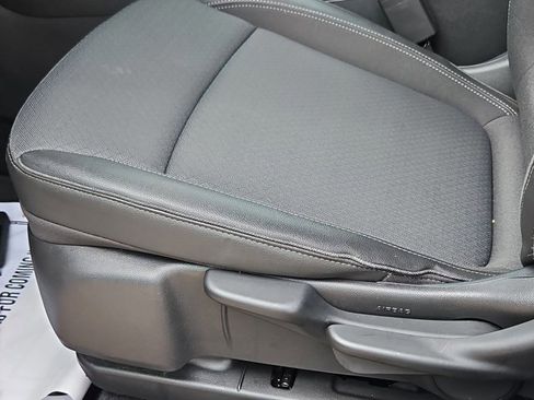 Used 2025 Buick Encore GX Preferred FWD image 14