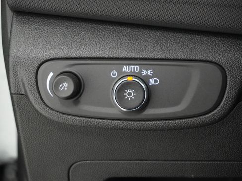 Used 2026 Chevrolet TrailBlazer LT w/ LT Cold Weather Package image 18