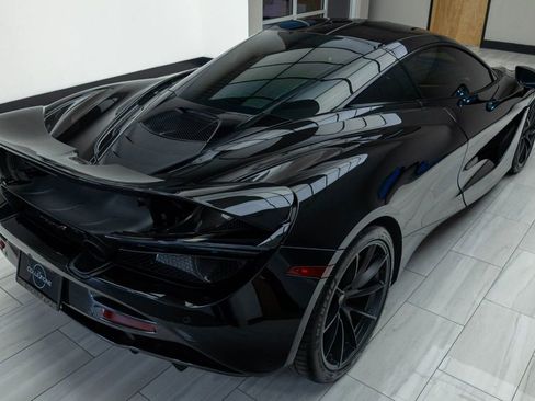 Used 2018 McLaren 720S Performance RWD image 21