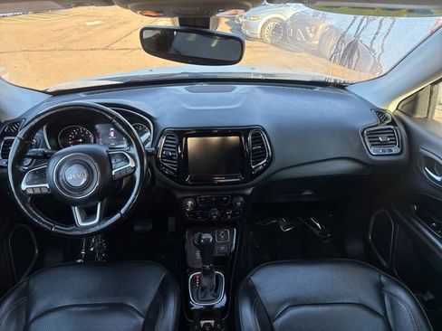 Used 2020 Jeep Compass Limited image 12