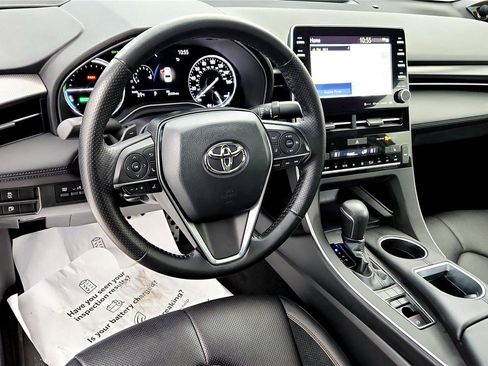 Certified 2020 Toyota Avalon XSE image 33
