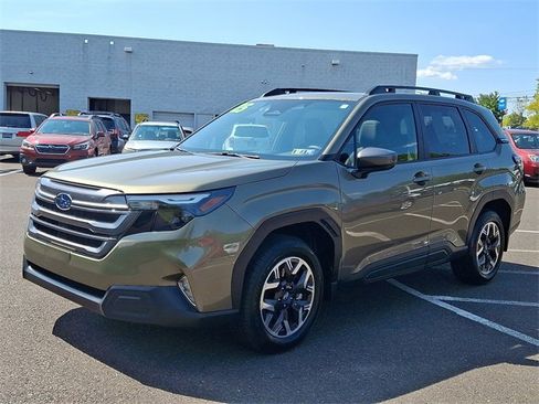 Certified 2025 Subaru Forester Premium image 3