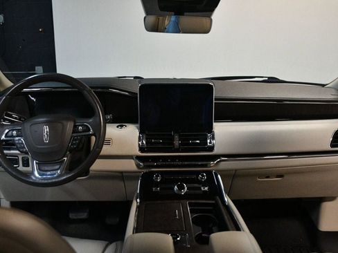 Used 2019 Lincoln Navigator L Reserve w/ Cargo Package image 5