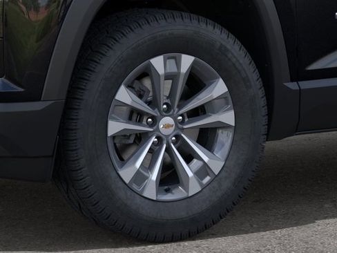 New 2026 Chevrolet Equinox LT w/ Convenience Package II FWD image 9