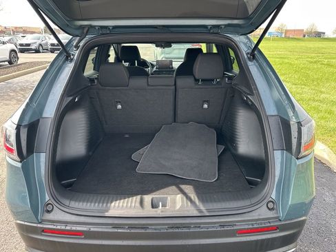 Used 2025 Honda HR-V Sport image 11