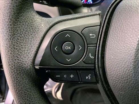 Used 2019 Toyota RAV4 XLE image 24