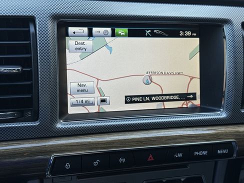 Used 2013 Jaguar XF R image 20