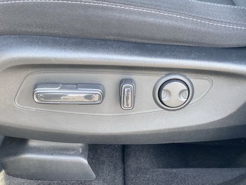 Certified 2024 Honda CR-V EX image 16