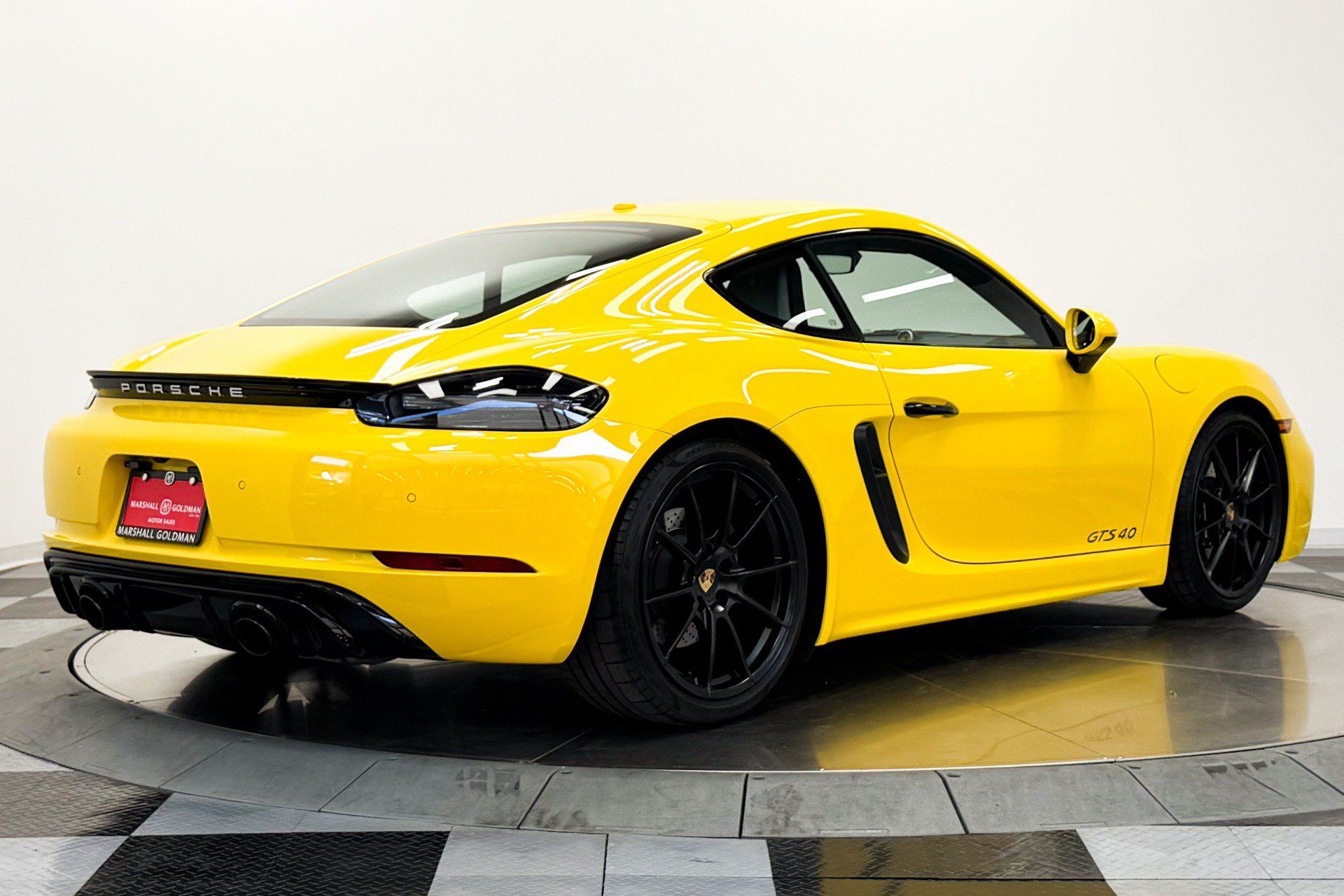 Used 2023 Porsche 718 Cayman GTS RWD image 9