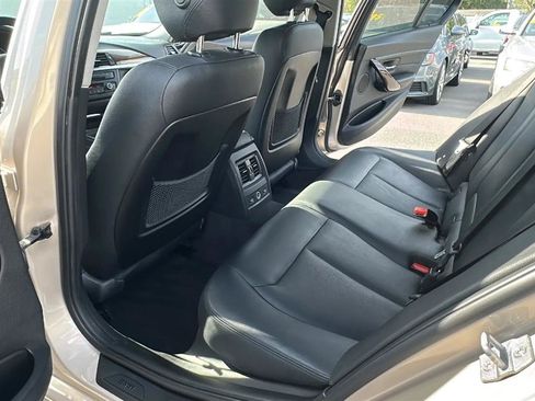 Used 2013 BMW 328i xDrive Sedan AWD/4WD image 26