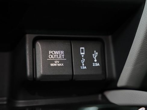 Used 2017 Honda Pilot Elite image 31