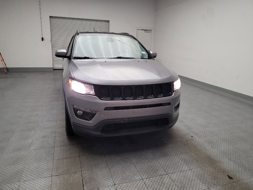 Used 2018 Jeep Compass Latitude w/ Popular Equipment Group FWD image 14