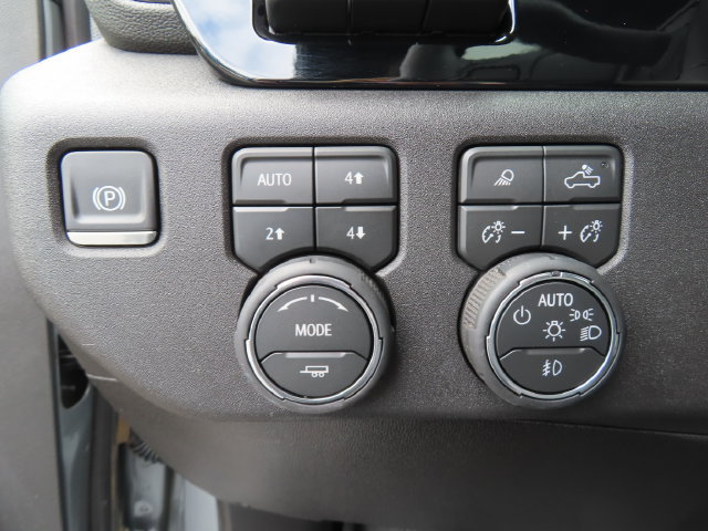Certified 2025 Chevrolet Silverado 2500 ZR2 w/ Technology Package AWD/4WD image 43