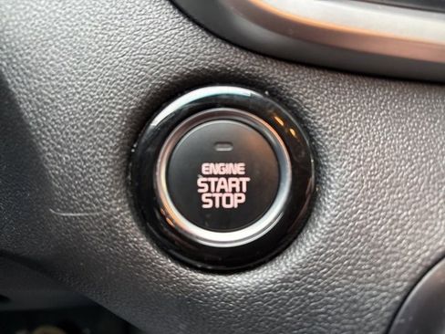 Used 2020 Kia Sorento S image 14