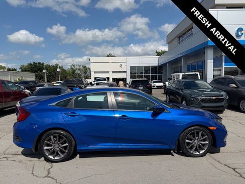 Used 2020 Honda Civic EX image 5