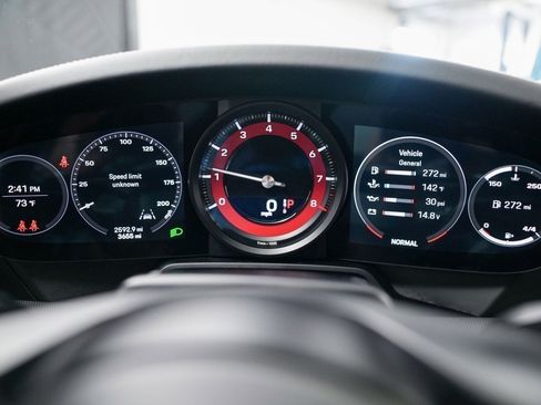 Used 2020 Porsche 911 Carrera S RWD image 25