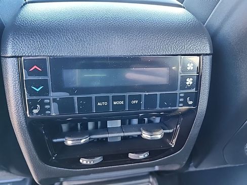 New 2025 Jeep Grand Cherokee L Limited w/ Trailer Tow Package image 23