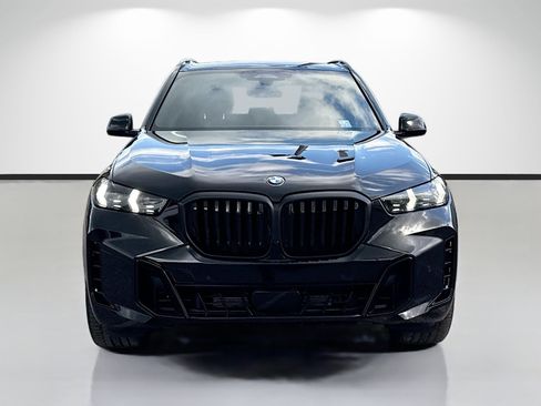 New 2026 BMW X5 xDrive40i w/ M Sport Package AWD/4WD image 8