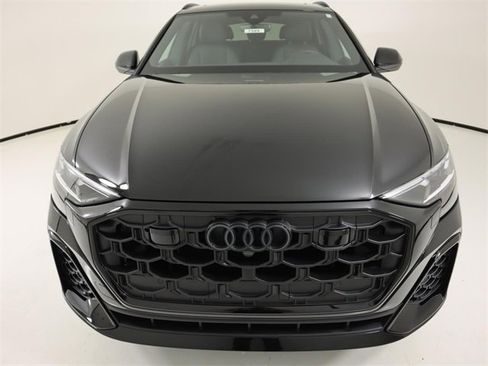 New 2026 Audi Q8 Premium Plus image 8