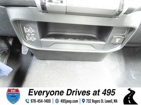 New 2026 RAM 3500 Tradesman AWD/4WD image 34