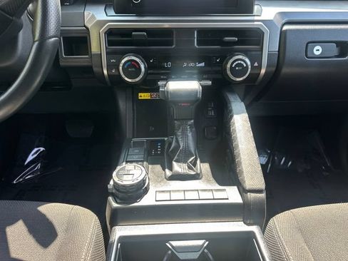 Used 2025 Toyota 4Runner TRD Off-Road AWD/4WD image 24