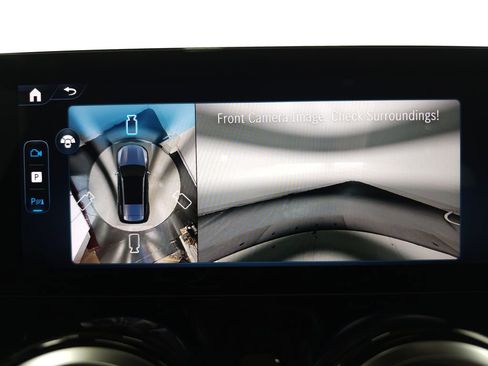 Certified 2026 Mercedes-Benz GLB 250 4MATIC image 18