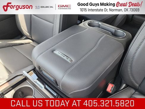 New 2026 GMC Yukon XL Denali w/ Denali Reserve Package AWD/4WD image 37