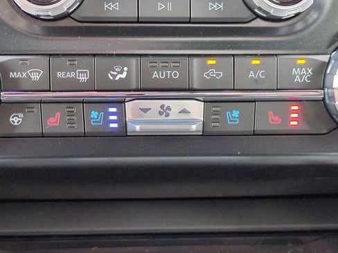 New 2026 Ford F250 Platinum image 24