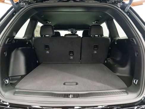 New 2026 Jeep Grand Cherokee 4WD image 8