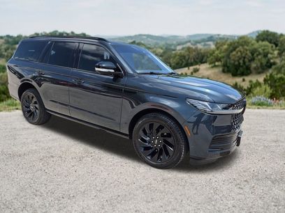 Used 2025 Lincoln Navigator Reserve w/ Jet Appearance Package
