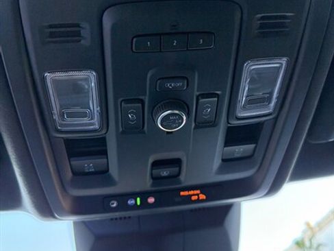 Used 2024 Cadillac Escalade V image 28