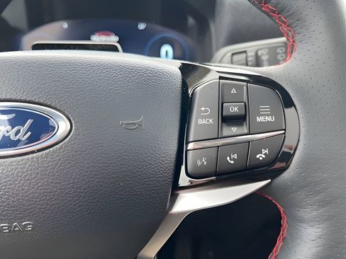 New 2026 Ford Explorer ST-Line w/ ST-Line Street Pack image 38