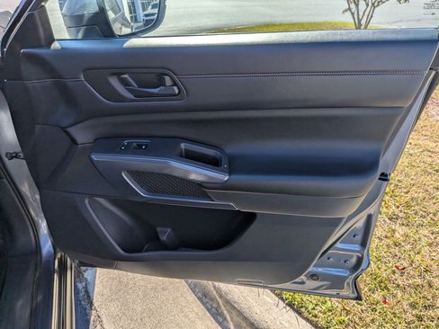 Used 2024 Nissan Pathfinder Rock Creek image 33