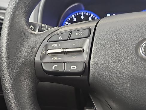 Used 2021 Hyundai Kona SE w/ Cargo Package FWD image 16